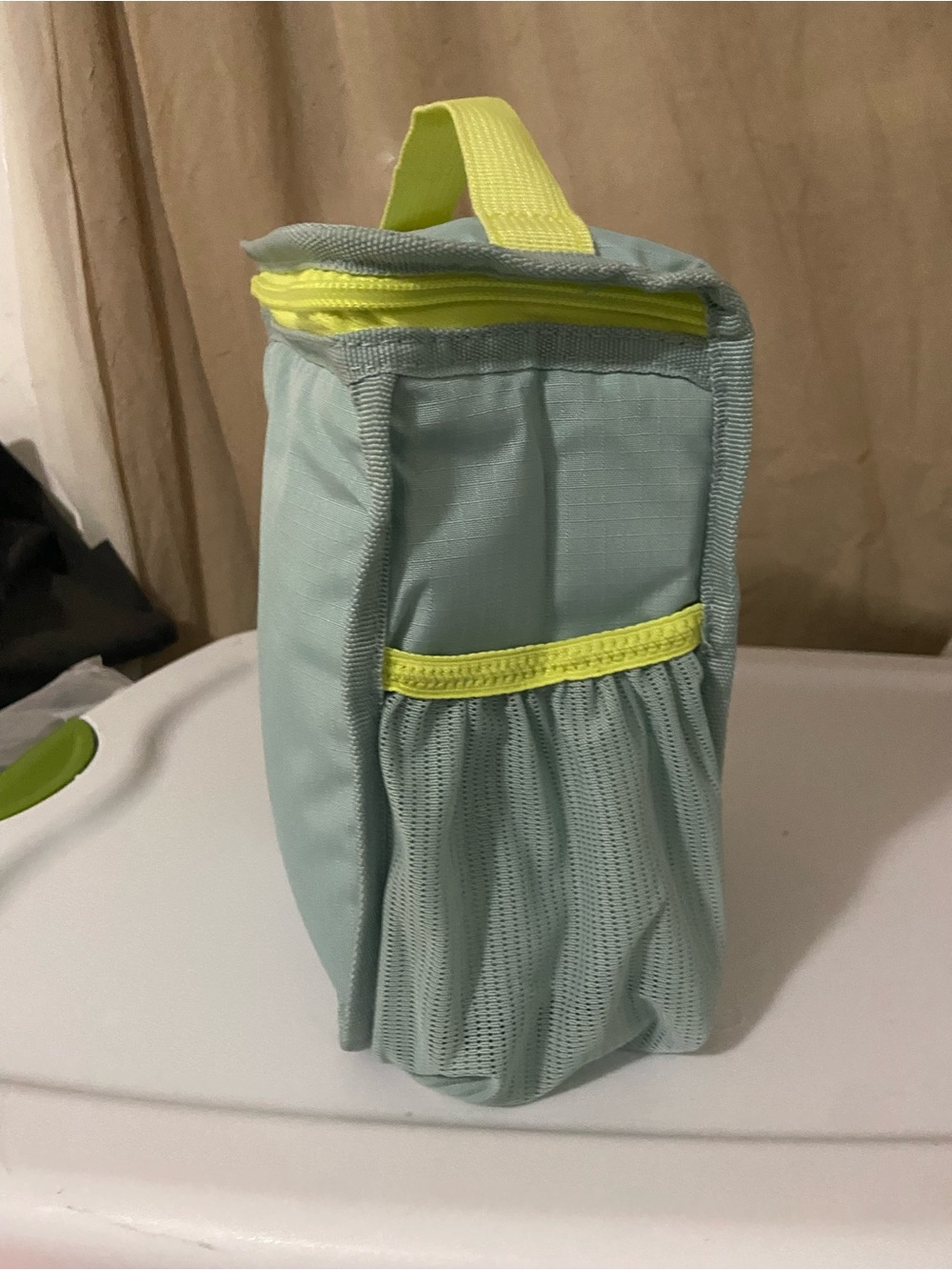 New Embark Lunch Bag 7x 4 X 9”H